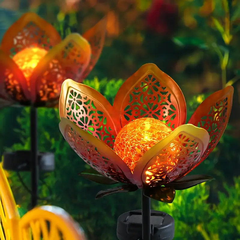 Solar Powered Garden Lights: Solar Lotus Flower Light - Rainproof Outdoor Lawn Decor